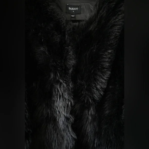 Bardot Faux Fur Mob Wife Coat NWT
